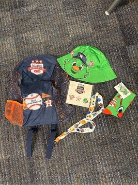 Houston Astros Astrobuddies Backpack, Orbit hat, lanyard, socks/croc charms